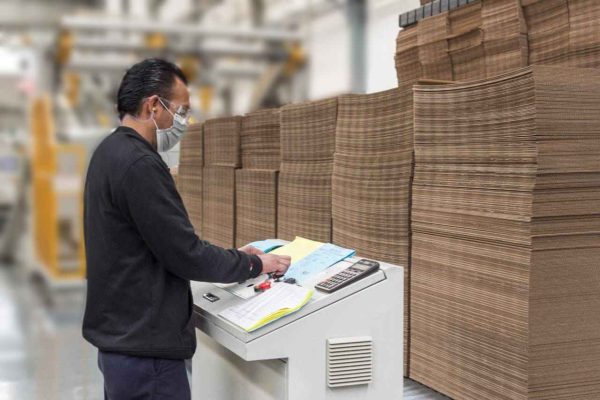 4-Persona-Laminas_web